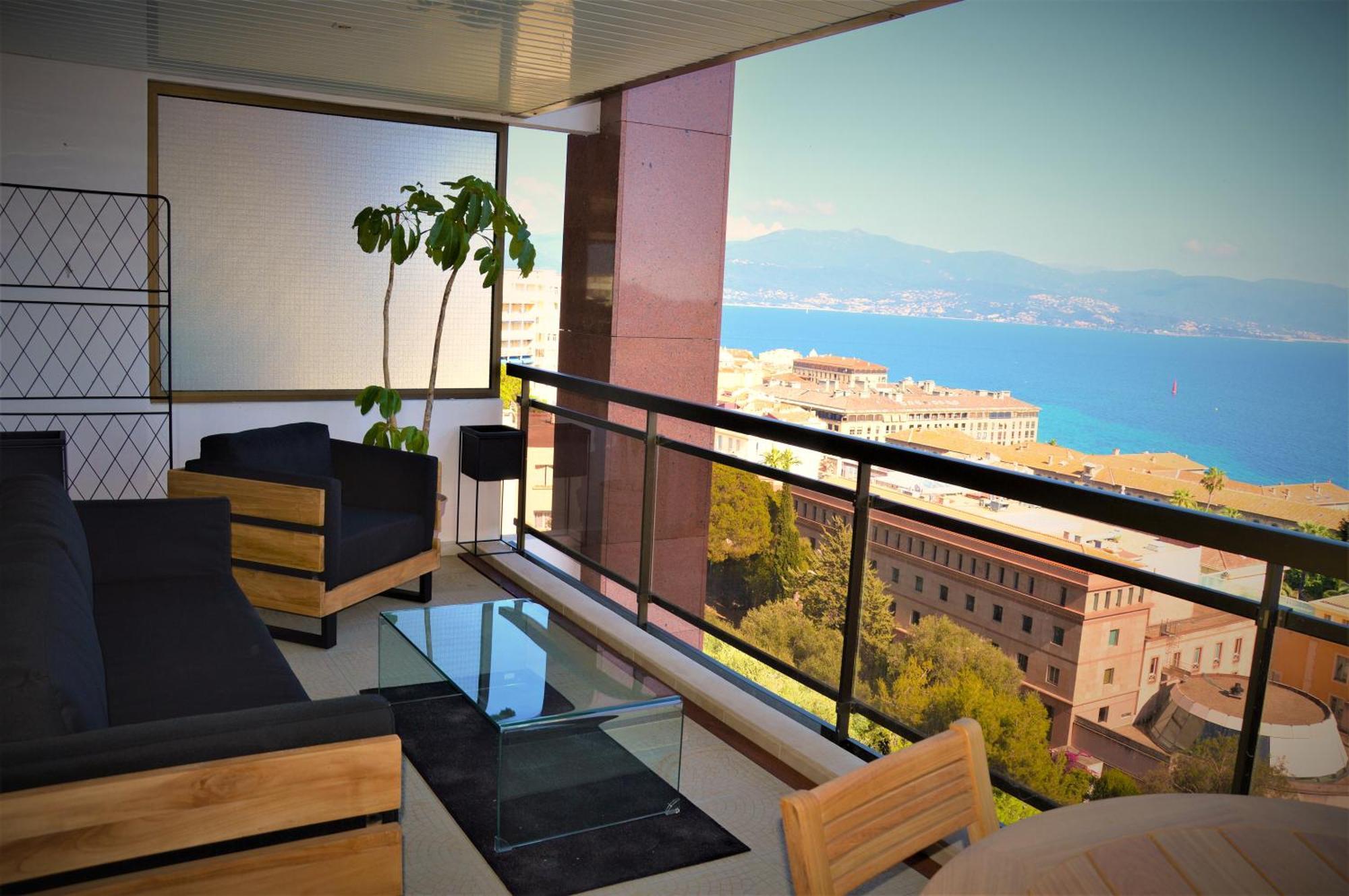 Grand T2 Standing Ajaccio Proche Centre Et Plages Vue Panoramique Parking Prive Bagian luar foto
